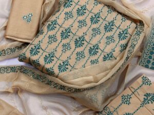 Eid Collection 2025 – ESL-07A/B-24 | Heavy Embroidered Lawn Suit with Chiffon Dupatta